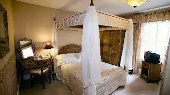 The Usk Inn | Galler - Powys - Brecon - Talybont-on-Usk