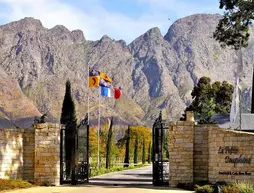 La Petite Dauphine | Western Cape (il) - West Coast DC - Drakenstein - Cape Town (ve civarı) - Franschhoek