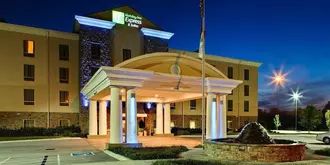 Holiday Inn Express & Suites Morristown