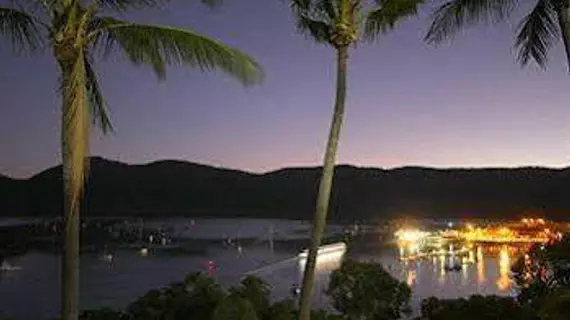 Coral Point Lodge | Queensland - Whitsunday Regional - Airlie Plajı (ve civarı) - Shute Harbour