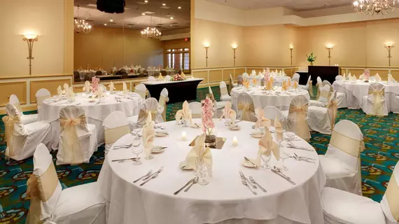 Holiday Inn Norwich | Connecticut - Mystic - New London (ve civarı) - Norwich