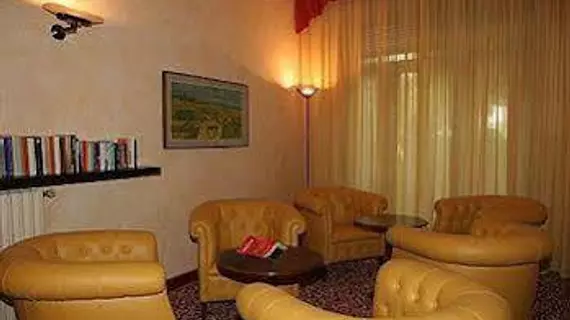 Hotel Giardinetto | Lombardy - Brescia (il) - Desenzano del Garda