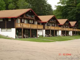 Swiss Chalets Village Inn | New Hampshire - Intervale