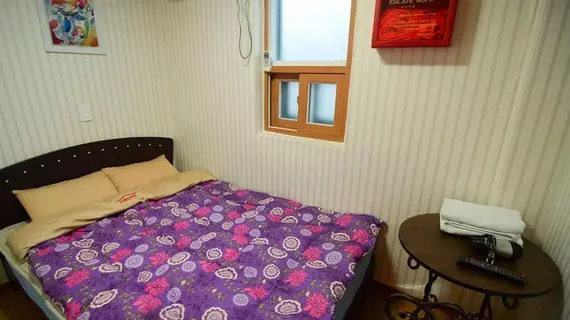 Myeongdong Town Guesthouse | Gyeonggi - Seul (ve civarı) - Seul - Myeongdong