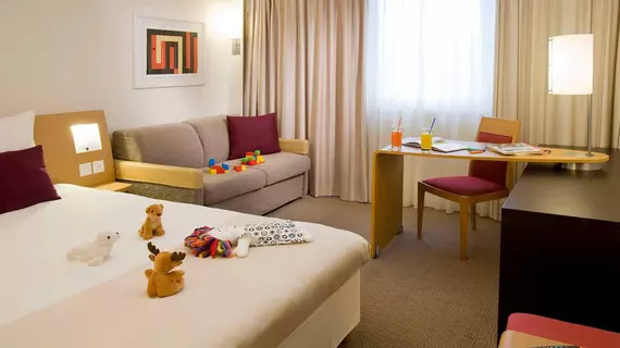 Novotel Lausanne Bussigny | Vaud Kantonu - Bussigny-pres-Lausanne