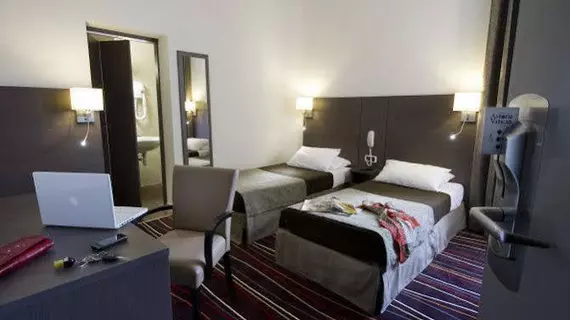 Inter Hotel Astoria-Vatican | Occitanie - Hautes-Pyrenees - Lourdes - Tarbes (ve civarı) - Lourdes