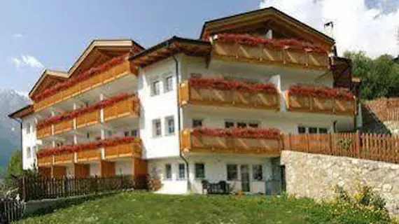 Residence Sonneck | Trentino-Alto Adige - Güney Tirol (il) - Martello