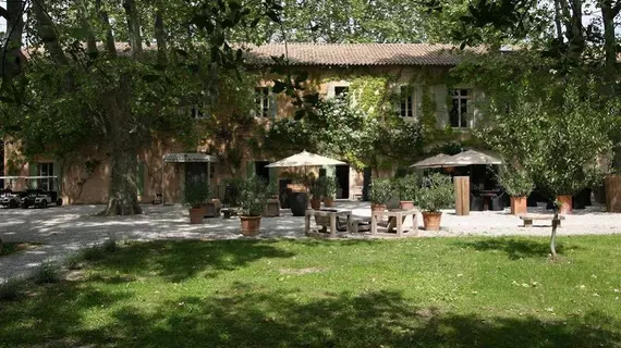 Domaine De Manville | Provence - Alpes - Cote d'Azur - Bouches-du-Rhone (bölge) - St.-Remy-de-Provence (ve civarı) - Les Baux-de-Provence