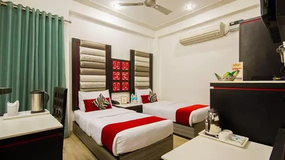 FabHotel Suncourt Karol Bagh | Batı Delhi - Ulusal Eyalet Başkenti Delhi - Delhi (ve civarı) - Yeni Delhi - Karol Bagh