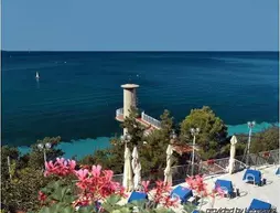 Hotel Riviera & Maximilian's | Friuli-Venezia Giulia - Trieste (vilayet) - Trieste - Grignano - Roiano-Gretta-Barcola-Cologna-Scorcola