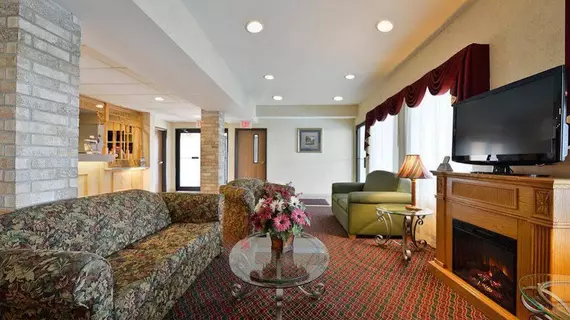 Best Western PLUS Howe Inn | Indiana - Howe