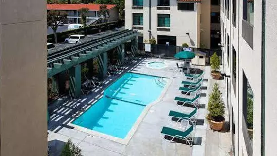 Holiday Inn Express Hotel & Suites Santa Clara - Silicon Valley | Kaliforniya - Santa Clara