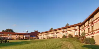 Best Western Arrowhead Lodge & Suites