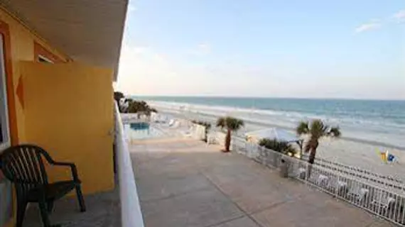 Oceanfront Inn and Suites - Ormond | Florida - Daytona Beach (ve civarı) - Ormond Beach