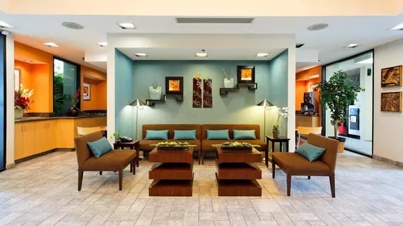 Holiday Inn Express Hotel & Suites Santa Clara - Silicon Valley | Kaliforniya - Santa Clara