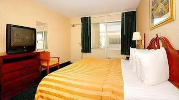 Quality Inn Philadelphia Airport | Pensilvanya - Bucks County - Philadelphia (ve civarı) - Philadelphia