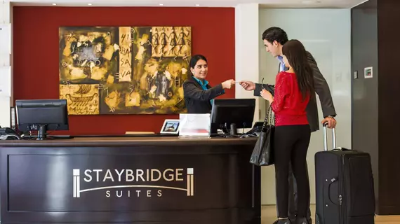 Staybridge Suites & Apartments - Beirut | Beyrut (ve civarı)