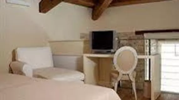 Hotel & Residenza 100 Torri | Marche - Ascoli Piceno (vilayet) - Ascoli Piceno