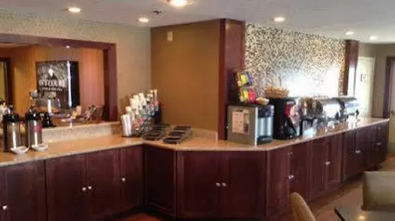 Ivy Court Inn and Suites | Indiana - South Bend (ve civarı) - South Bend