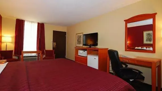 Quality Inn Millington | Tennessee - Memphis (ve civarı) - Millington