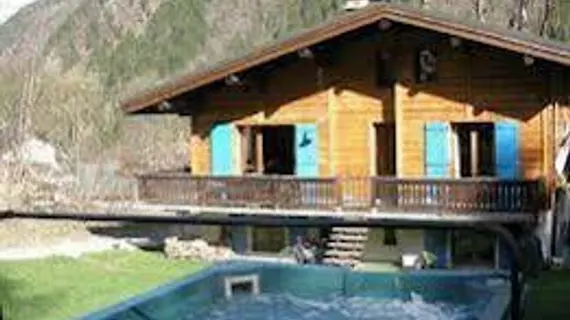 Chalet Les Frenes | Auvergne-Rhone-Alpes - Haute-Savoie (bölge) - Chamonix-Mont-Blanc - Les Bossons