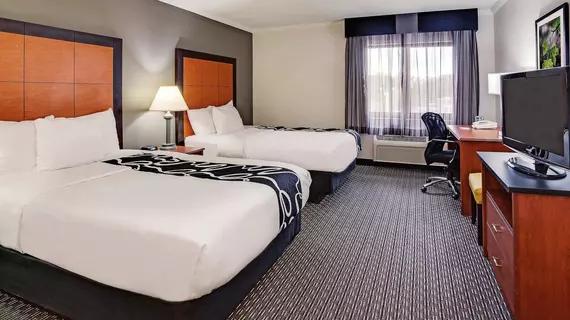 La Quinta Inn Cleveland Airport North | Ohio - Cleveland (ve civarı) - Cleveland