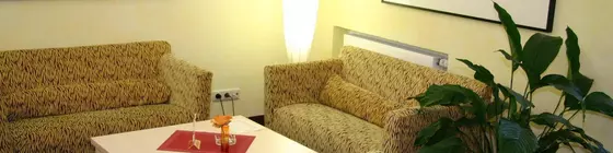 Hotel Demas Garni | Bavyera - Münih (ve civarı) - Unterhaching