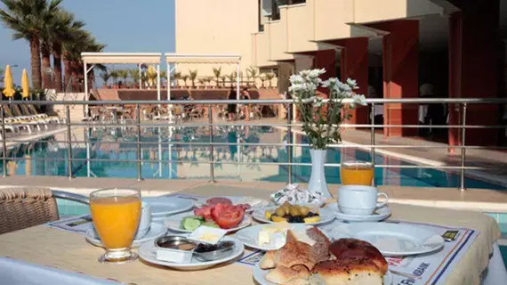 Palm Hotel | Aydın - Kuşadası