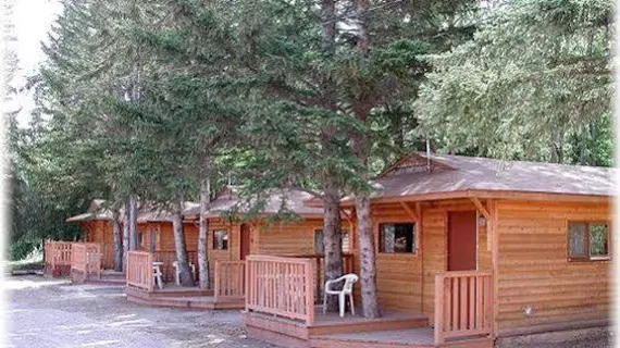 Pocahontas Cabins | Alberta - Pocahontas