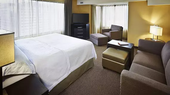 Homewood Suites by Hilton Hamilton | Ontario - Niagara Regional Belediyesi - Hamilton (ve civarı) - Hamilton