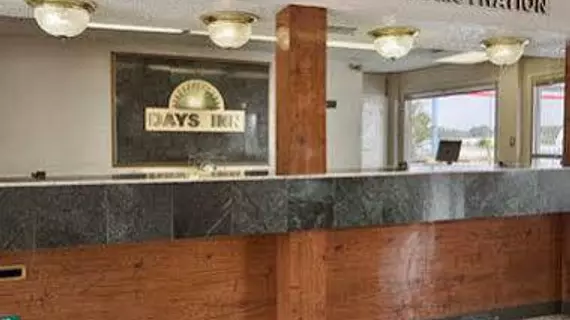 Days Inn Irving | Teksas - Dallas (ve civarı) - Irving