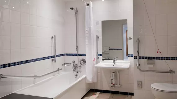 Holiday Inn Leeds-Wakefield M1 Jct40 | Batı Yorkshire (kontluk) - Ossett