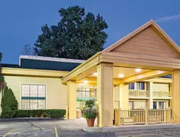 La Quinta Inn Oshkosh | Wisconsin - Oshkosh