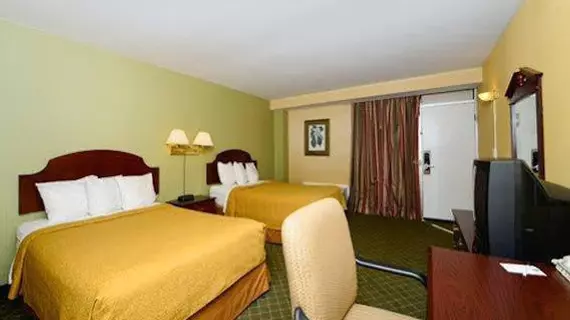 Quality Inn East Haven | Connecticut - New Haven (ve civarı) - East Haven