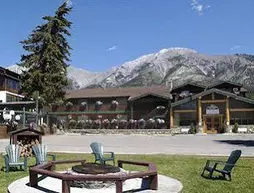 Rundle Mountain Lodge | Alberta - Canmore