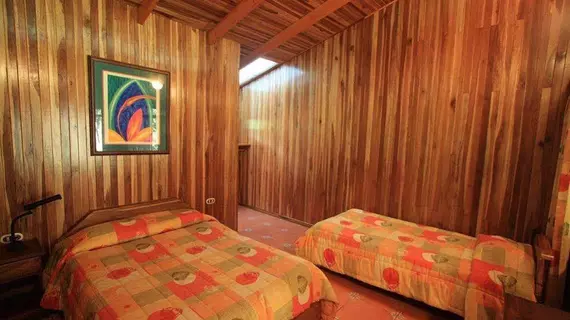 Cabana Los Pinos Hotel | Puntarenas (ili) - Monteverde