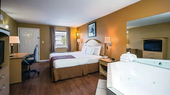 Quality Inn Branson - Hwy 76 Central | Missouri - Branson (ve civarı) - Branson - Branson Theater District