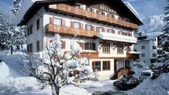 Hotel Bellaria | Veneto - Belluno (vilayet) - Cortina d'Ampezzo - Cortina d'Ampezzo Tarihi Merkezi