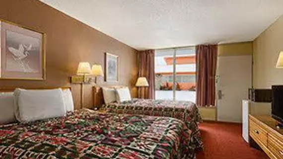 Days Inn - White House | Tennessee - Nashville-Davidson - Nashville (ve civarı) - White House