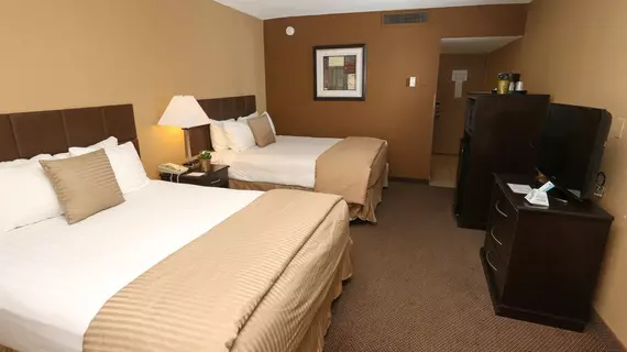 Quality Inn and Suites Denver Stapleton | Kolorado - Denver (ve civarı) - Denver - Northeast Park Hill