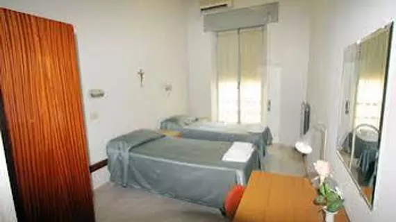 Casa Per Ferie Margherita Diomira | Lazio - Roma (ve civarı) - Roma Kent Merkezi - San Giovanni