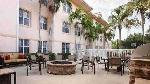 Residence Inn West Palm Beach | Florida - Palm Beach - Batı Palm Beach (ve civarı) - West Palm Beach