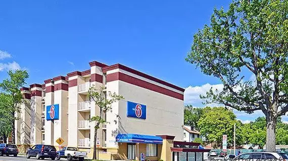 Motel 6 Washington DC | District of Columbia - Washington (ve civarı) - Washington - Northwest