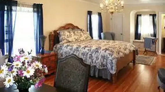 R. R. Thompson House Bed & Breakfast | Oregon - Salem (ve civarı) - Carlton