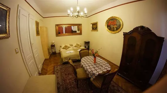 Aparthotel Florian Kazimierz | Küçük Polonya Voyvodalığı - Krakow (ve civarı) - Krakow - Stare Miasto