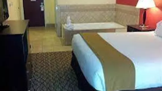 Holiday Inn Express Niles | Indiana - South Bend (ve civarı) - Niles