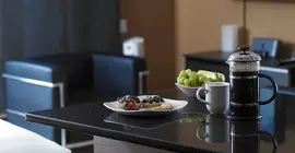 NUVO Hotel Suites | Alberta - Calgary (ve civarı) - Calgary - Beltline