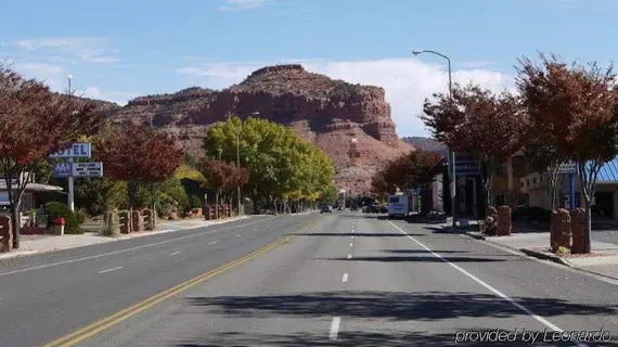 Aikens Lodge | Utah - Kanab