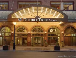 DoubleTree by Hilton Toronto Downtown