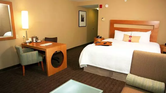 Hampton Inn & Suites St. Louis at Forest Park | Missouri - St. Louis (ve civarı) - St. Louis